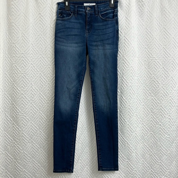 KanCan Dark Wash Skinny Jeans Size 7 / 27 - Picture 1 of 4